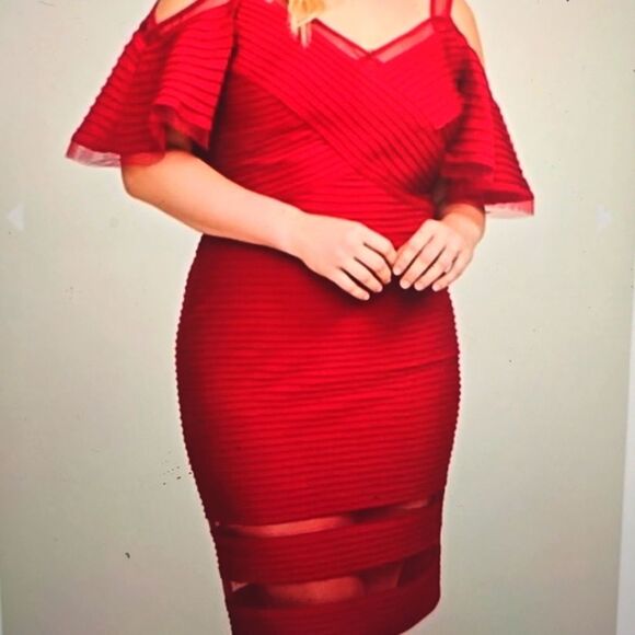 MALIAH COLD-SHOULDER PINTUCK JERSEY DRESS S - Picture 1 of 9